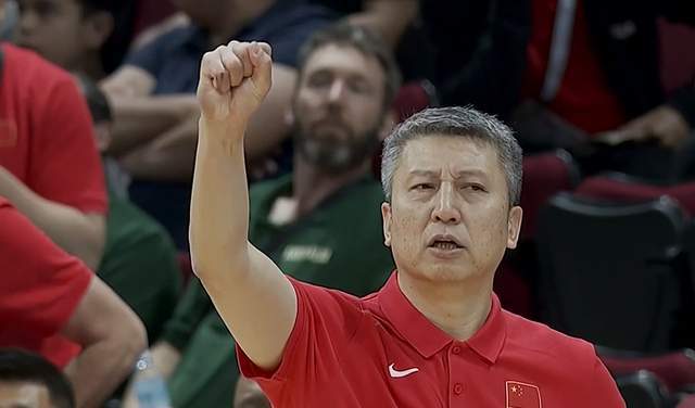 开云登录入口-不容易!中国男篮逆风翻盘,7分险胜,李弘权成奇兵,张镇麟低迷