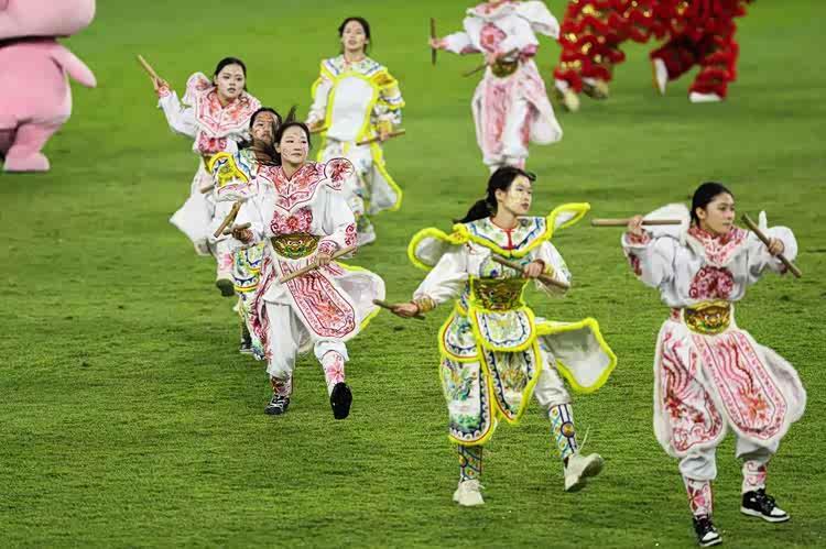 广汽集团为广州豹打Call!广州豹主场2:0战胜宁波俱乐部