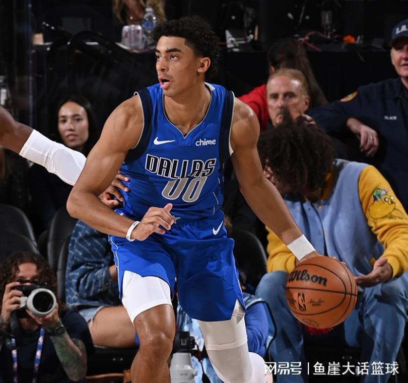 完胜!伦纳德34+4刷新纪录,状元25+9高开低走,加兰22+4全队第一